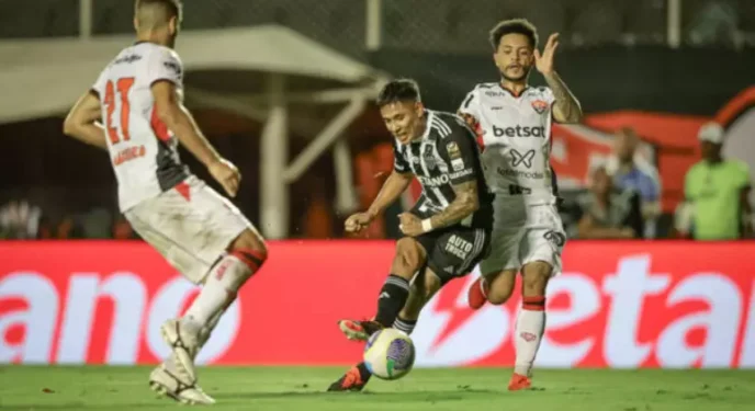 Brasileiro: Vitória vence o Atlético-MG e Bahia perde para o Flamengo