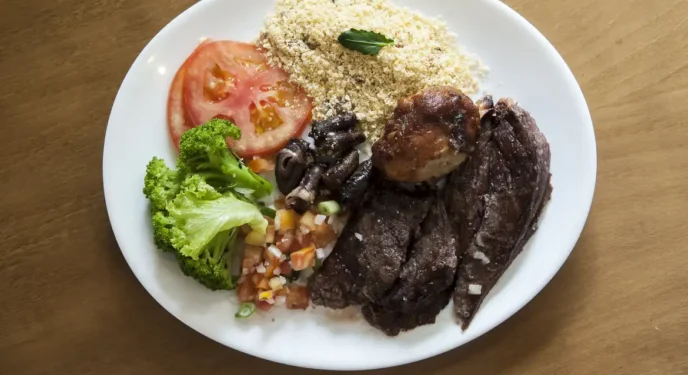 ONU informa que acesso a dieta saudável cresceu no Brasil de 2017 a 2022