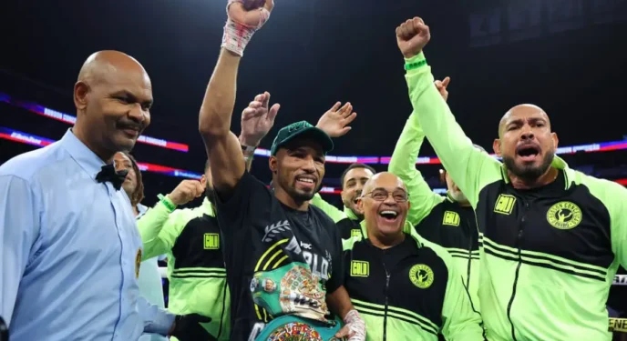 Robson Conceição é campeão mundial no boxe profissional