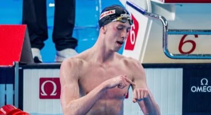 Recordista olímpico e ator é internado após nadar no Rio Sena na Olimpíada