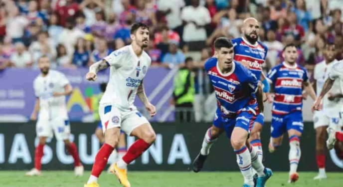 Brasileiro: Fortaleza goleia o Bahia no Castelão