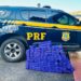 PRF prende suspeito e apreende 130 kg de drogas em veículo roubado na Bahia