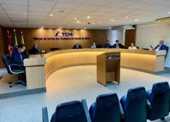 TCM aprova com ressalvas de duas Prefeituras baianas