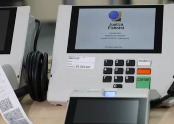 Vereadores reeleitos no Brasil são 40%; na Bahia supera 63%