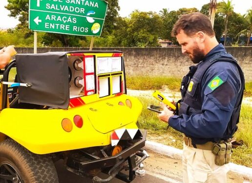 Baby Buggy com som ‘paredão’ é autuado pela PRF na Bahia