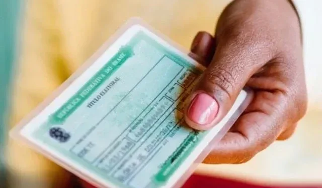 Eleitor que não votou no 1º turno tem prazo para justificar a ausência