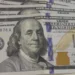 Atraso com medidas contra gastos do governo faz dólar subir