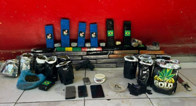 Operação desmonta esquema de maconha “indoor” na Bahia