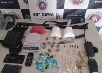 PM apreende drogas e munições na Bahia