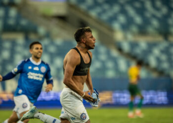 Brasileiro: Bahia vira e vence Cuiabá na briga por vaga na Libertadores