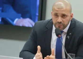 Justiça concede liberdade condicional ao ex-deputado Daniel Silveira