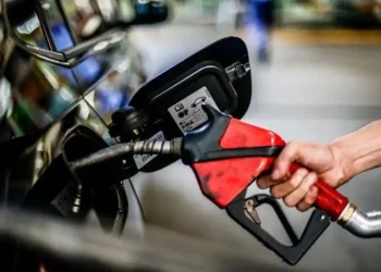 Gasolina tem o maior preço desde janeiro de 2023 no país