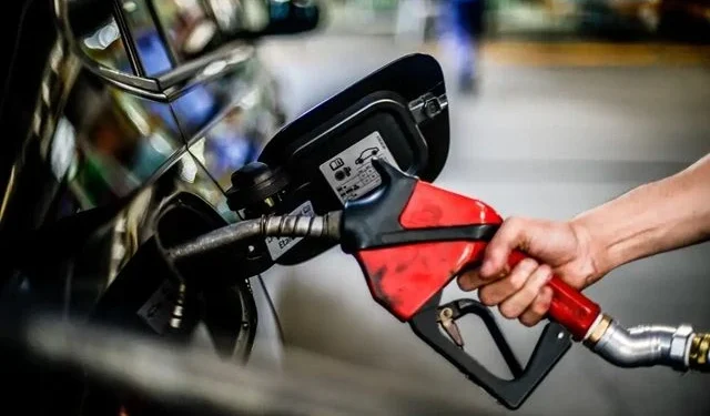 Gasolina tem o maior preço desde janeiro de 2023 no país