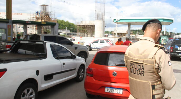 Mais de 40 veículos são autuados durante Operação Transporte Clandestino