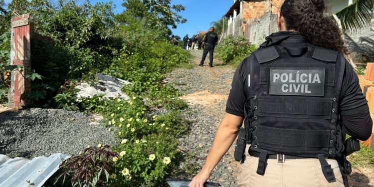 Três suspeitos de tráfico são presos em operação na Bahia