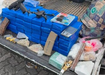 PM apreende mais de 40 tabletes de drogas na Bahia