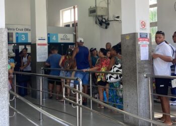Travessia tem embarque tranquilo para a Ilha nesta segunda de Carnaval