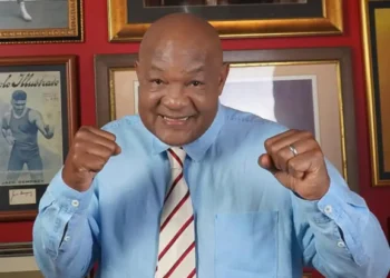 Morre George Foreman, lenda do boxe mundial