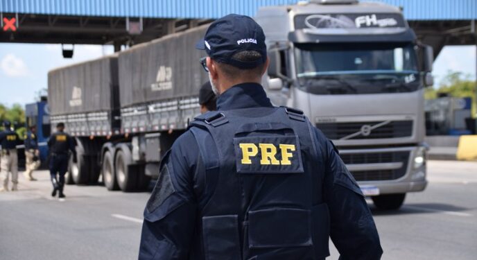 PRF registra redução de acidentes e mortes na Operação Carnaval na Bahia
