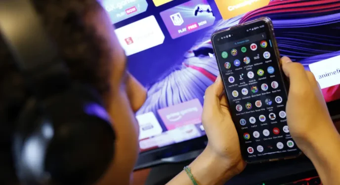 Governo vai insistir na censura das redes no Congresso