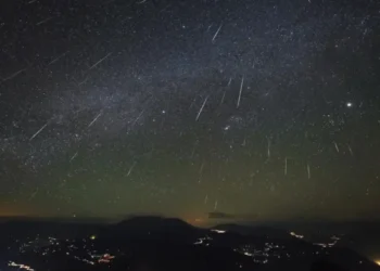 Chuva de meteoros Líridas terá ápice na madrugada desta terça, 22