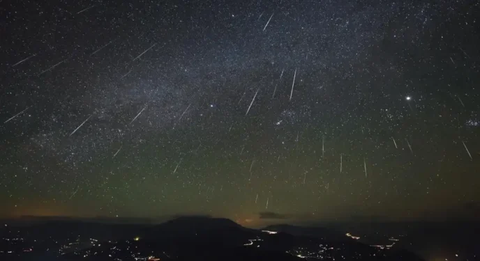 Chuva de meteoros Líridas terá ápice na madrugada desta terça, 22