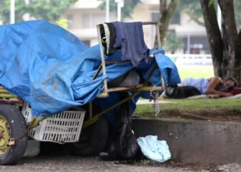 Aumenta número de pessoas que vivem em situação de rua no Brasil em 2025