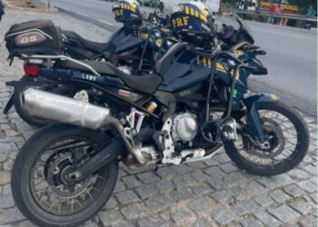 PRF notifica 250 motociclistas na Operação Cavalo de Aço na Bahia