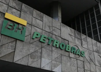 Ibama autoriza a Petrobras para pesquisa na bacia da Foz do Amazonas
