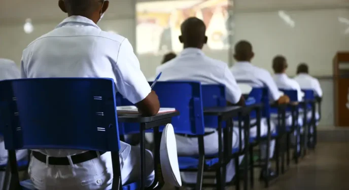 Prazo para alistamento militar termina este mês