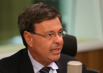 Moraes manda soltar ex-ministro que nem sequer deveria ser preso