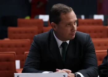 Mauro Cid teria sido coagido a mentir para permitir prisão de Bolsonaro