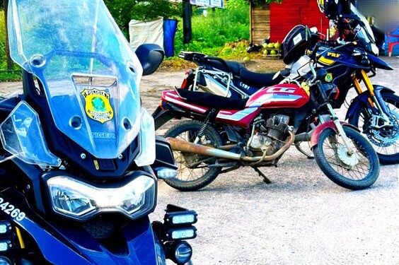 Moto furtada há mais de 25 anos é recuperada pela PRF na mesma cidade