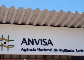 Anvisa suspende vendas de marcas de azeite, molho e polpa de fruta
