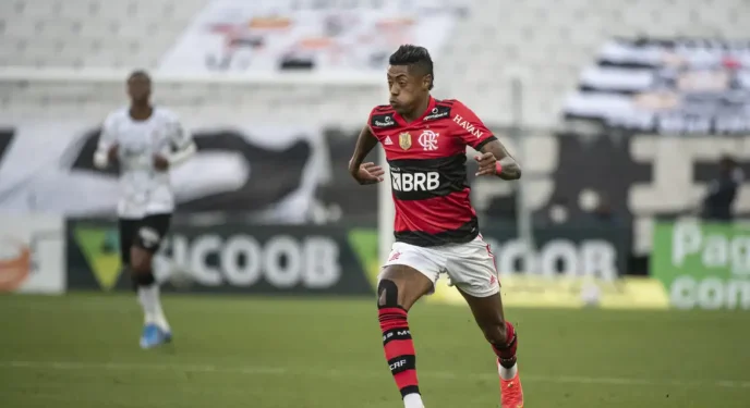 Atacante do Flamengo vira réu por fraudar resultado de jogo