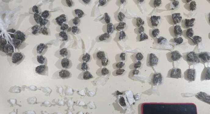 PM prende suspeitos e apreende drogas em Salvador e no Interior