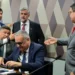 Delegado da PF pede para ficar calado em depoimento na CPMI do roubo do INSS
