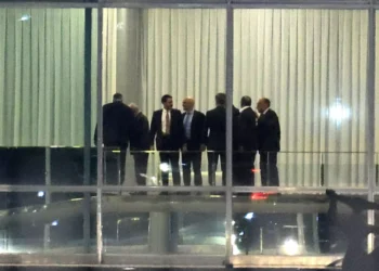 Lula, ministros do STF e PGR debatem o que favor contra a Lei Magnitsky