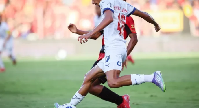 Brasileiro: Bahia fica no empate com o lanterna Sport
