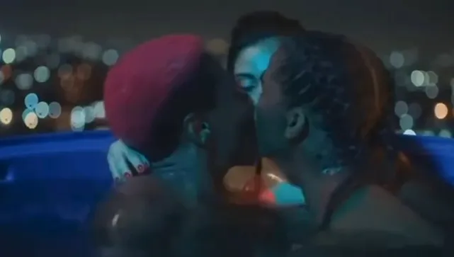 Prefeitura exibe filme com sexo em evento Infantil e revolta moradores na Bahia