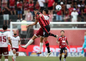 Brasileiro: Vitória perde para o Fluminense em casa