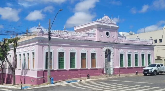 Vereadores de cidade baiana querem ticket de alimentação acima do salário mínimo