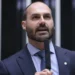 Defensoria Pública pede para não atuar na defesa de Eduardo Bolsonaro