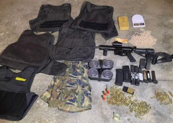 Ação conjunta apreende drogas, fuzil e munições na Bahia