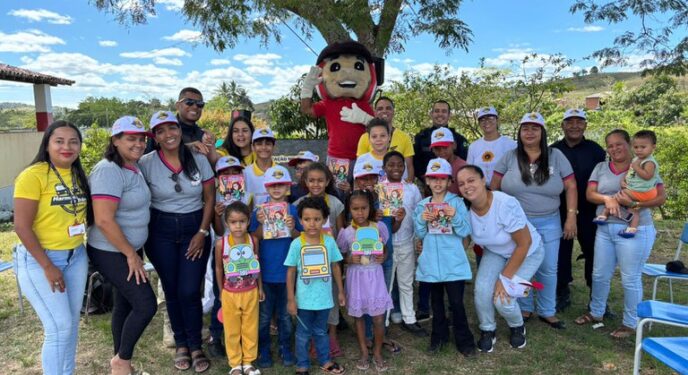 PRF realiza ações para educação no trânsito em escolas baianas