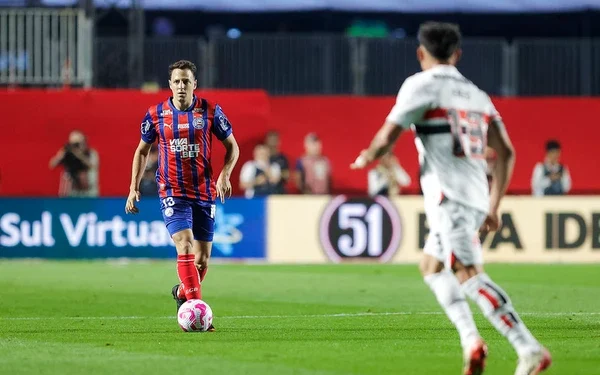 Brasileiro: Bahia perde para o São Paulo
