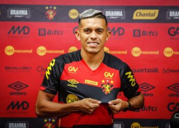 Forçar cartão amarelo não é conduta passível de punição na esfera penal