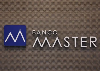 Justiça dos EUA barra tentativa de reativar o golpista Master e reforça o BC