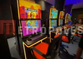 Resort ligado a Toffoli tem cassino com máquina de apostas