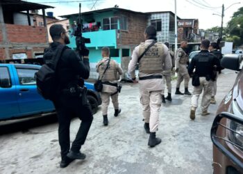 Mega operação mira receptadores de canetas emagrecedoras